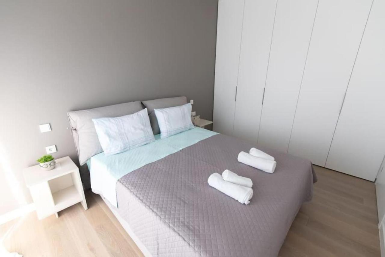אתונה Bright Apartment In The New Building מראה חיצוני תמונה