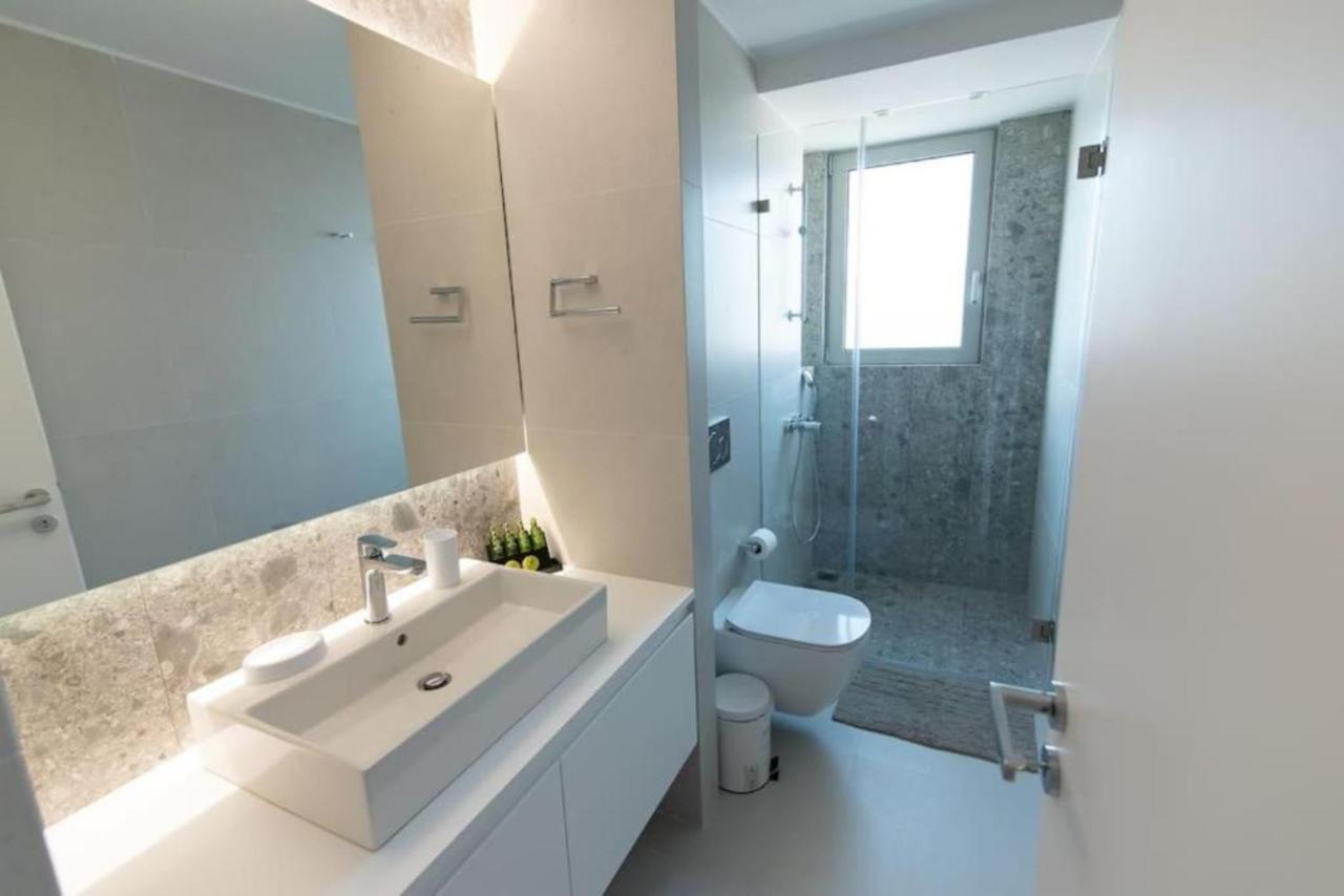 אתונה Bright Apartment In The New Building מראה חיצוני תמונה